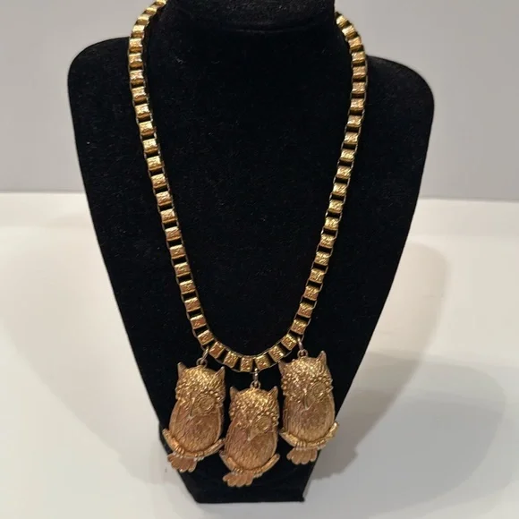 Vintage Dionne Owl Necklace - Picture 1 of 5
